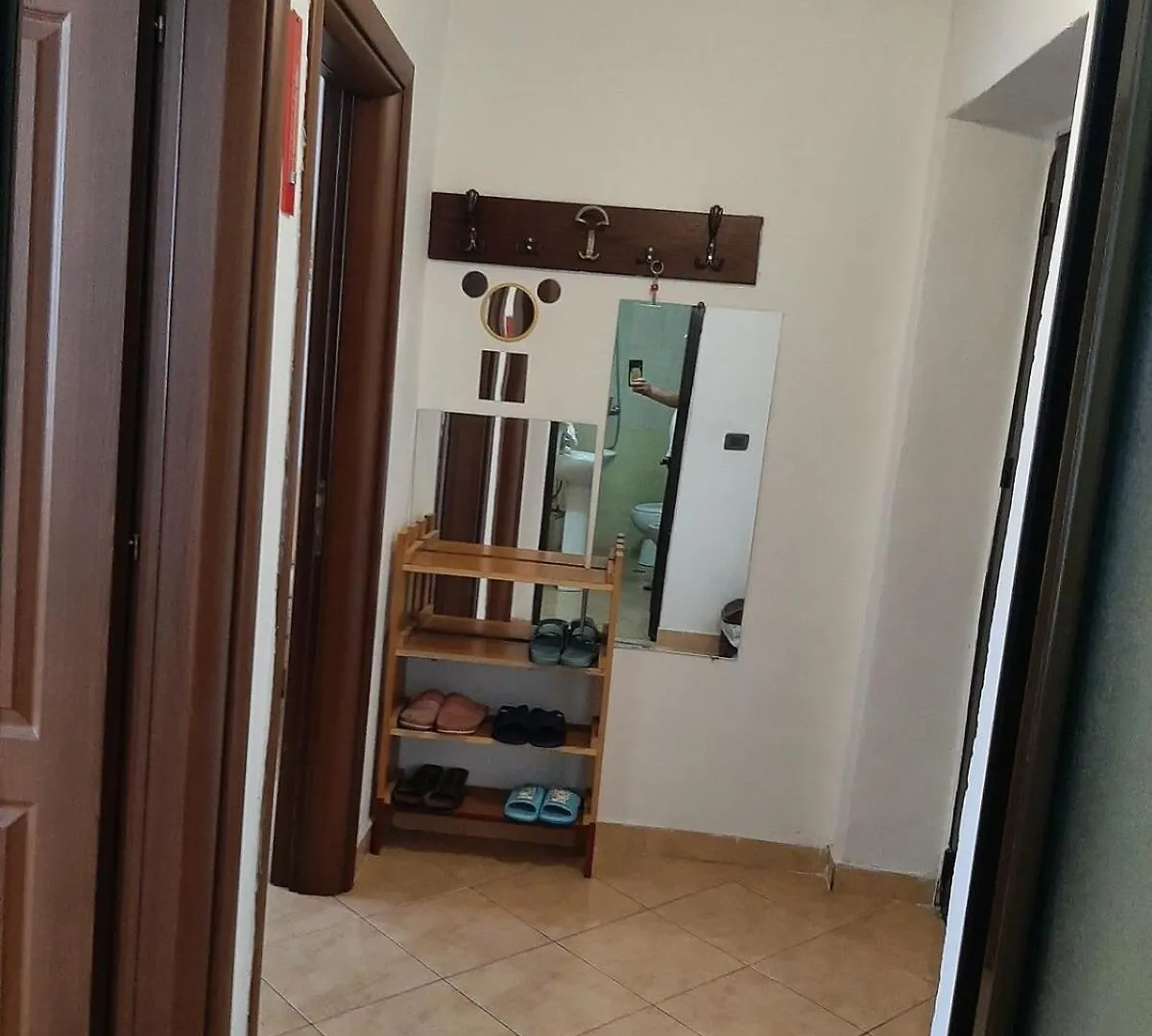 Genti Apartament 75 Tirana Apartment